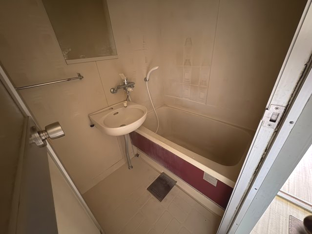 バス・シャワールーム　きれいなお風呂です