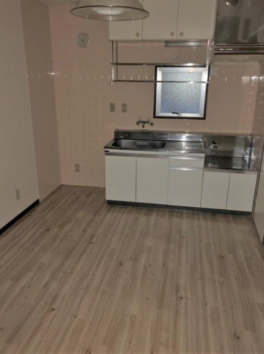 居室・リビング　内見可能♪お電話がご案内スムーズです♪オンラインもOK♪