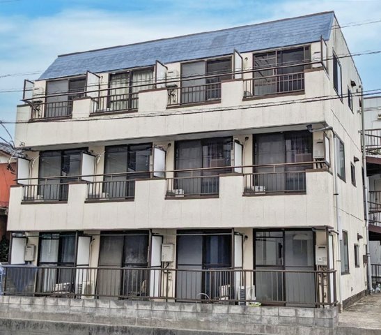 建物外観　「b’CASA狭山ヶ丘re-born」