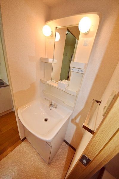 洗面設備　★独立洗面台があります★