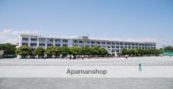 中学校　湘南台中学校（中学校）まで167m