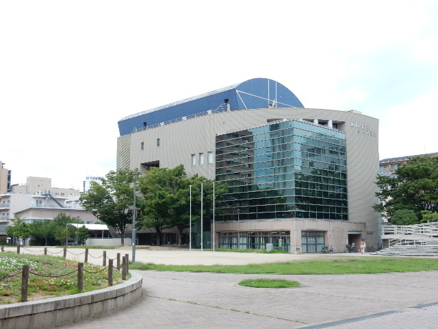 図書館　岡山市立幸町図書館（図書館）まで408m
