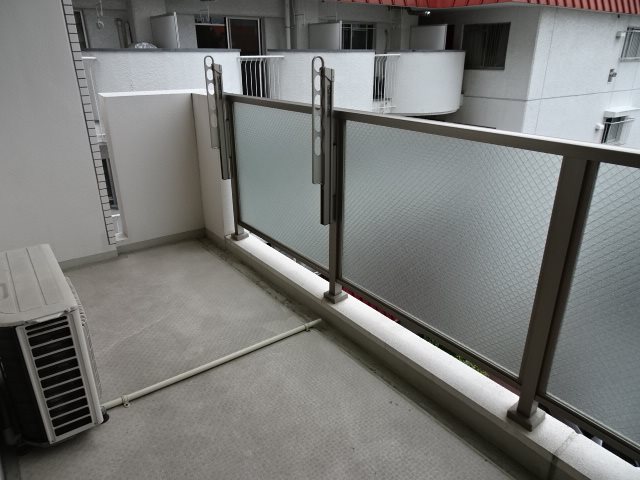 バルコニー　※写真は別のお部屋です