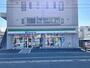 コンビニ　ファミリーマート 豊川大崎店（コンビニ）まで110m