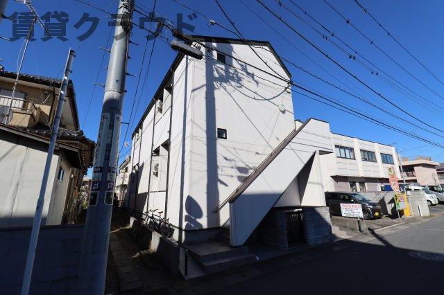 建物外観　白くてきれいな外観です