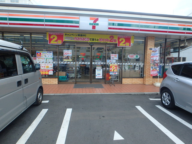 コンビニ　セブンイレブン江東亀戸1丁目店（コンビニ）まで208m