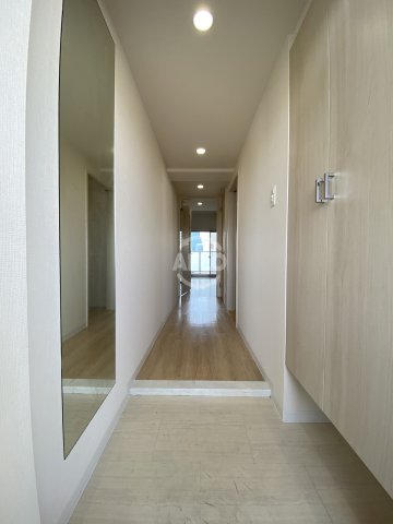 玄関　ブルフォルトゥーナ扇町　玄関
