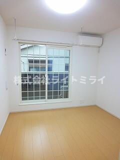 居室・リビング　?