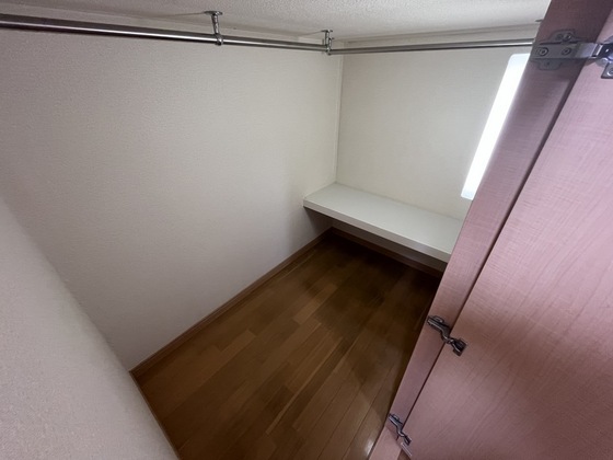 収納　※別部屋の写真です