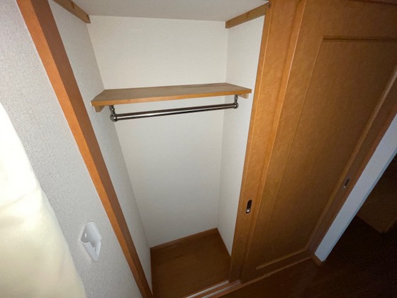 収納　※別部屋の写真です