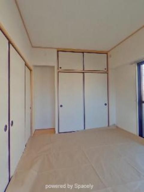 居室・リビング　同物件別部屋のお写真です。現況優先です。