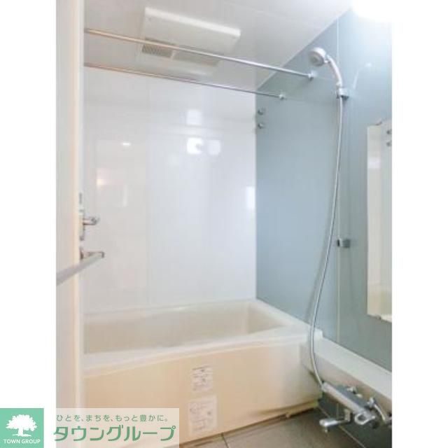バス・シャワールーム　※写真は同タイプ住戸です。