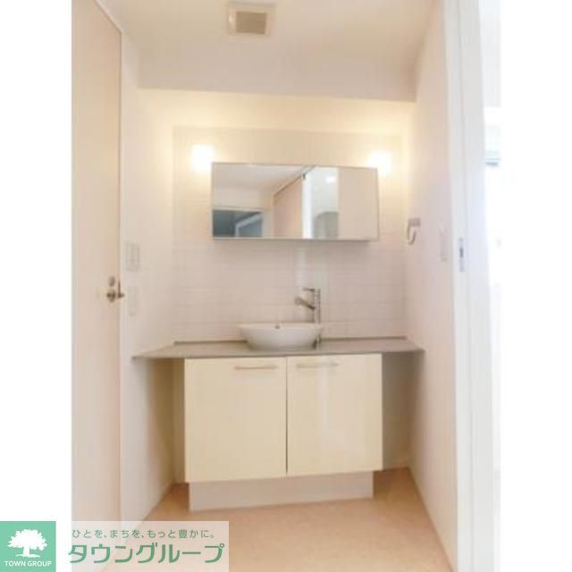 洗面設備　※写真は同タイプ住戸です。