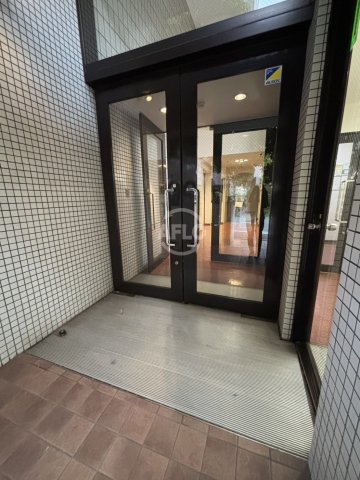 ロビー　ノイメゾン堀江　ロビー