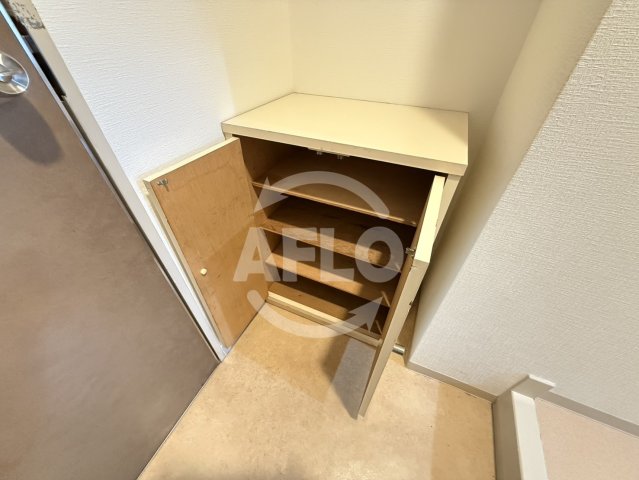収納　ノイメゾン堀江　SB