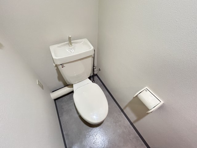 トイレ　トイレもきれいです