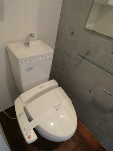トイレ　トイレ