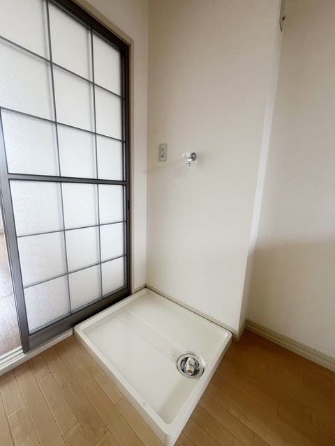 その他設備　～洗濯機は室内です～