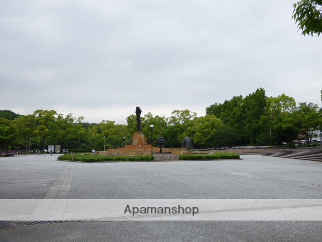 公園　緑地公園（公園）まで957m
