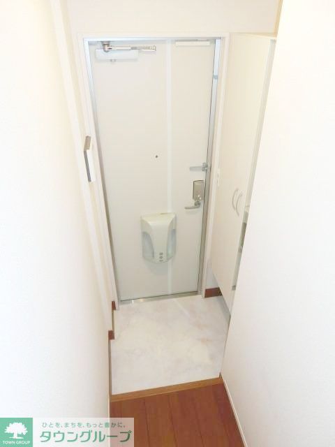 玄関　お部屋探しは【タウンハウジング】にお任せ下さい♪
