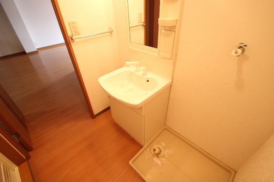 洗面設備　※別部屋の写真です
