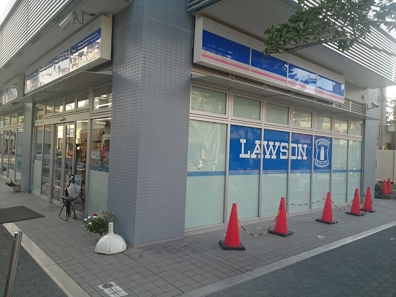 コンビニ　ローソン茅ヶ崎駅南口店（コンビニ）まで80m