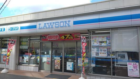 コンビニ　ローソン 奈良西大寺南町店（コンビニ）まで50m