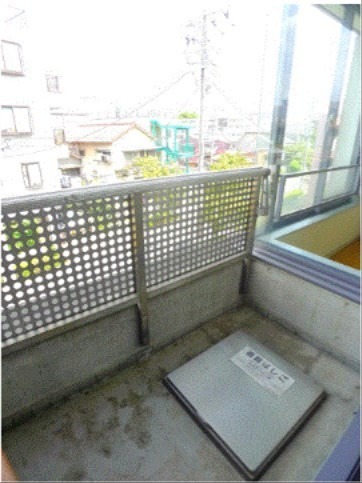 バルコニー　※同仕様写真含む
