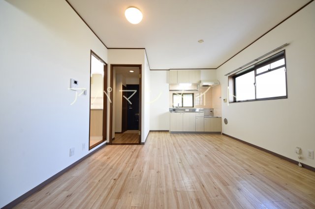 居室・リビング　使いやすいお部屋です