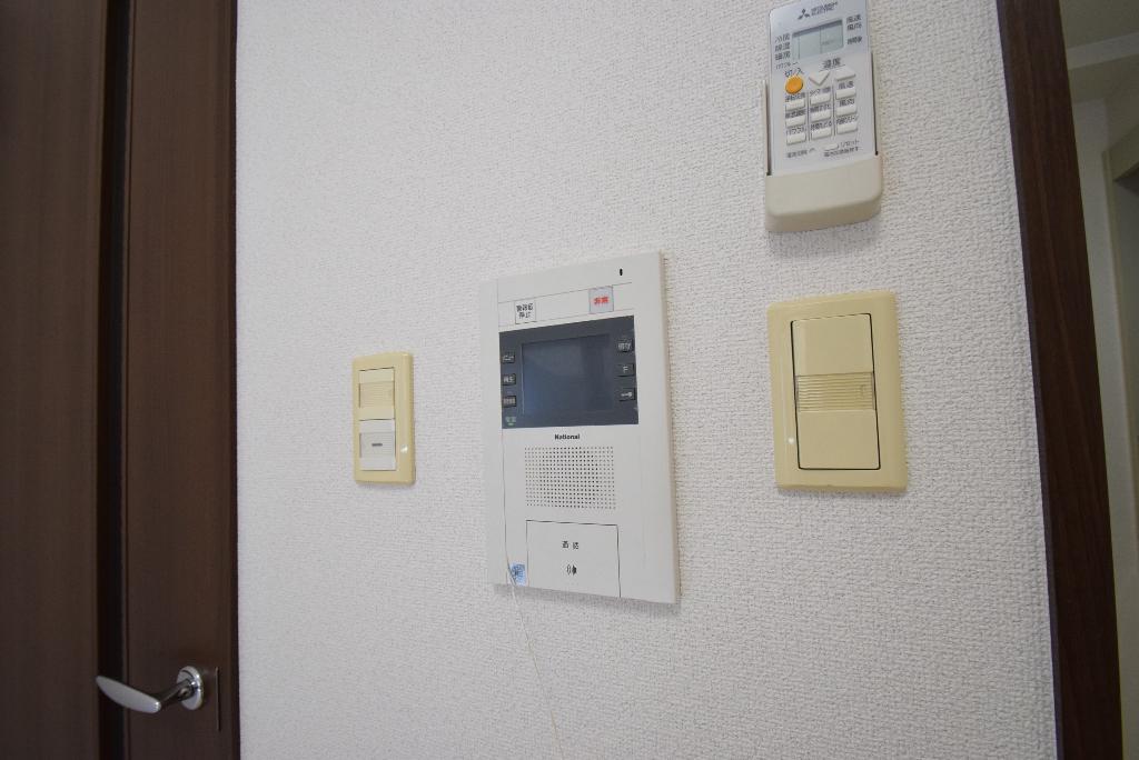 セキュリティ　カメラ付インターホン