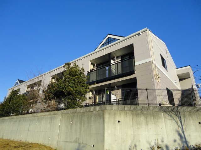 建物外観　外観写真（昼）