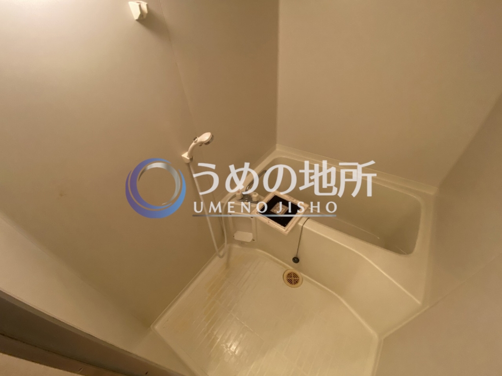 バス・シャワールーム　浴室