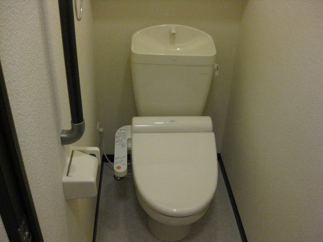 その他　バス・トイレ独立タイプ！ウォシュレット付です♪