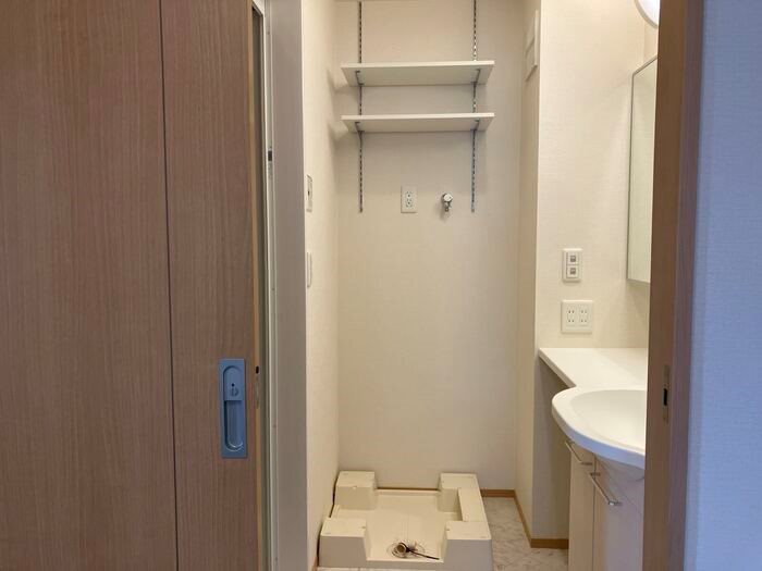 その他　室内洗濯機置き場