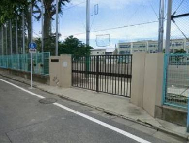 中学校　杉並区立東原中学校（中学校）まで1005m