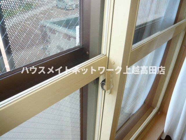 セキュリティ　二重サッシ