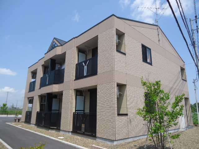 建物外観　落ち着いた雰囲気の外観です