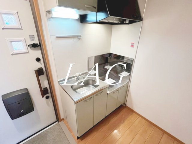 キッチン　キッチンです。