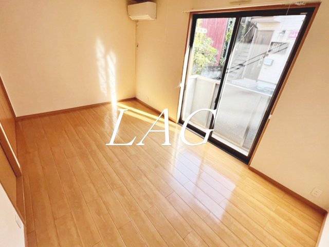 居室・リビング　洋室のお部屋です。