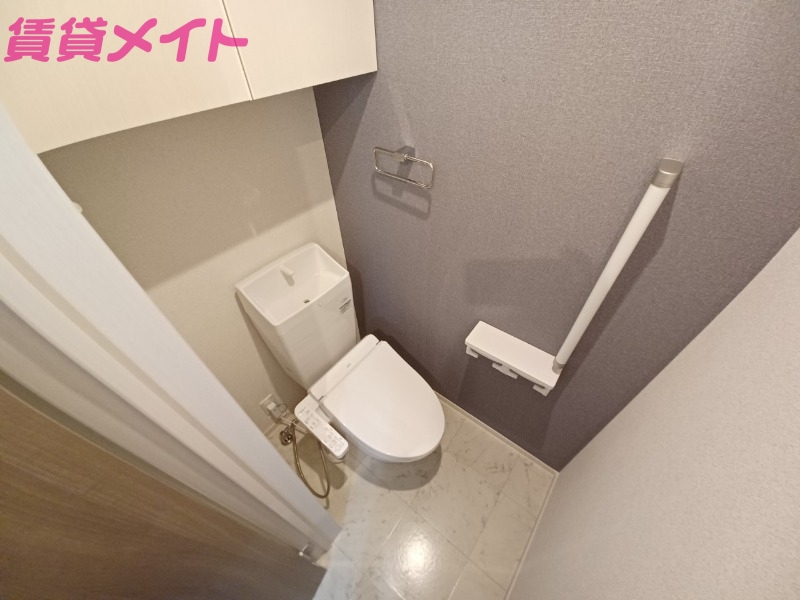 トイレ　別部屋参考写真