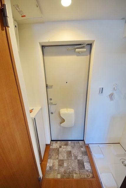 玄関　別部屋参照写真
