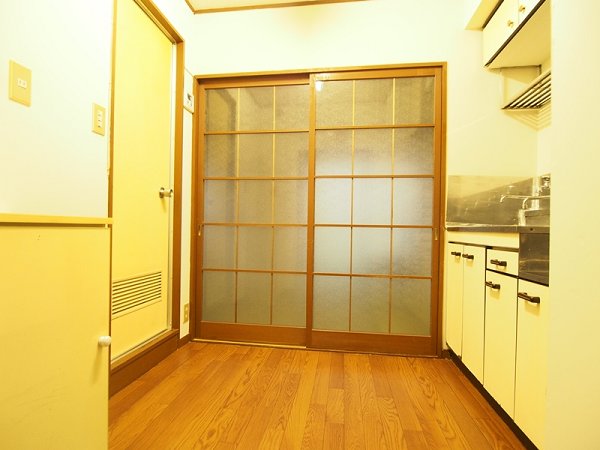 キッチン　別部屋写真