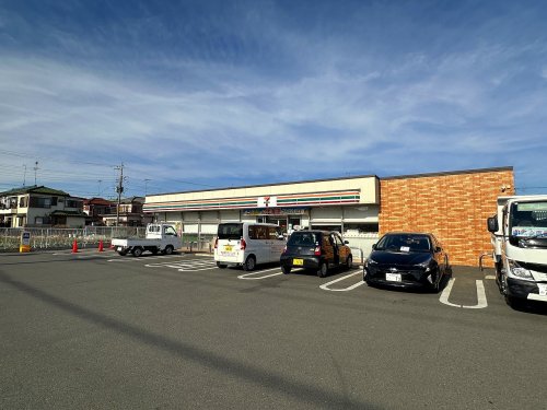 コンビニ　セブン-イレブン 八王子弐分方町店（コンビニ）まで573m