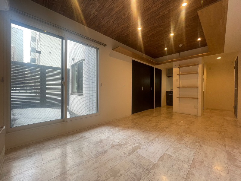 居室・リビング　広くてキレイなお部屋が広がっていて、充実した生活が送れそう。