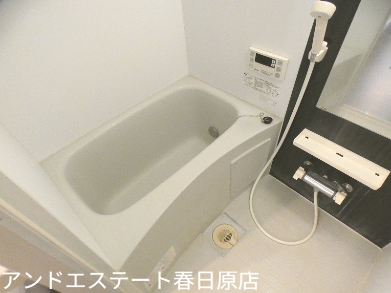 バス・シャワールーム　追い炊き付きです。
