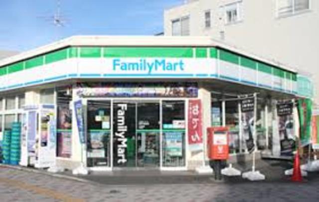 コンビニ　ファミリーマート東海大学駅前店（コンビニ）まで434m