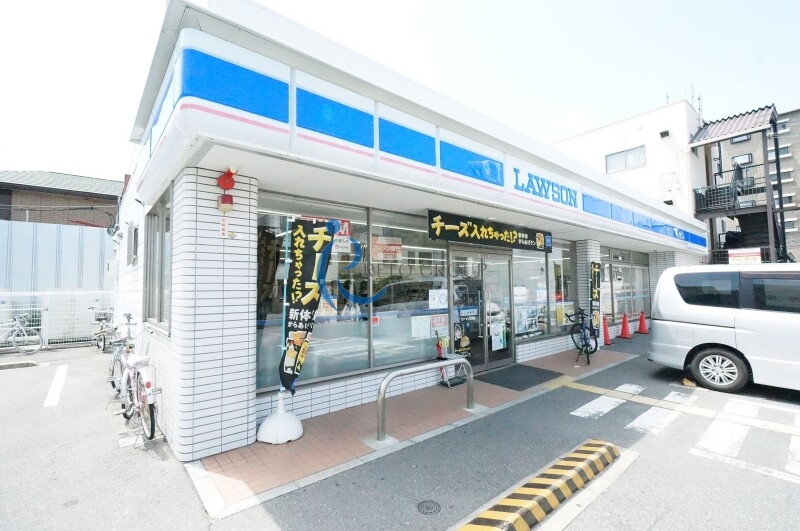 コンビニ　ローソン瓜破店（コンビニ）まで194m