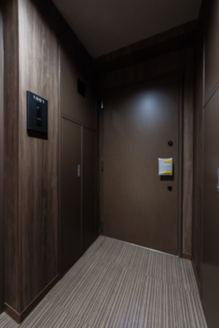 玄関　※写真は同タイプ住戸です。