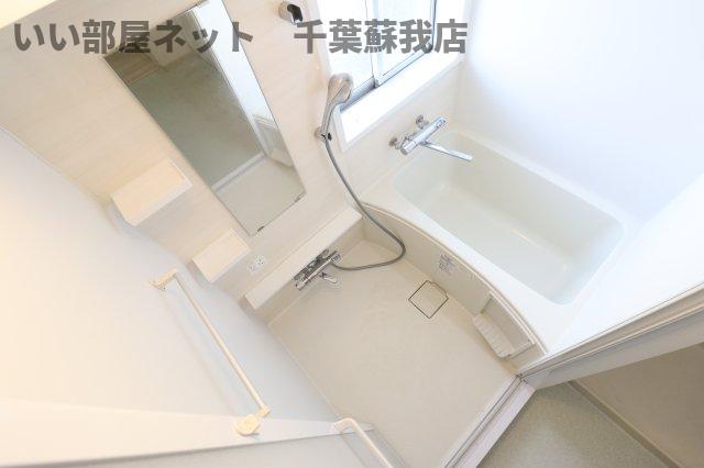 バス・シャワールーム　ゆったり過ごせるお風呂です