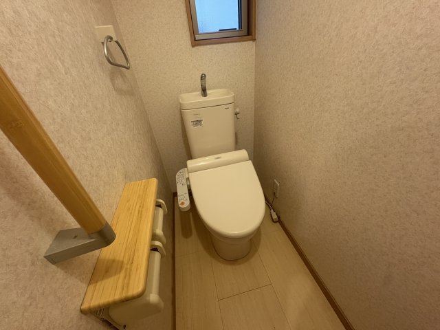 エミネンス千代田 IIIのトイレ写真
